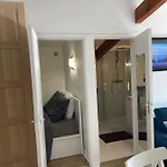 아파트 Charming 1 Bedroom Flat, Center With Pool And Car Park