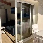 아파트 Charming 1 Bedroom Flat, Center With Pool And Car Park 비아히쯔