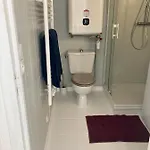 Charming 1 Bedroom Flat, Center With Pool And Car Park 아파트