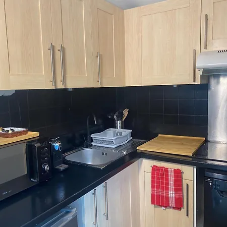 Апартаменты Charming 1 Bedroom Flat, Center With Pool And Car Park Биарриц