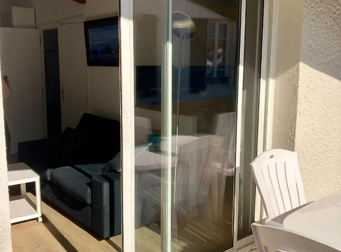 דירה Charming 1 Bedroom Flat, Center With Pool And Car Park ביאריץ